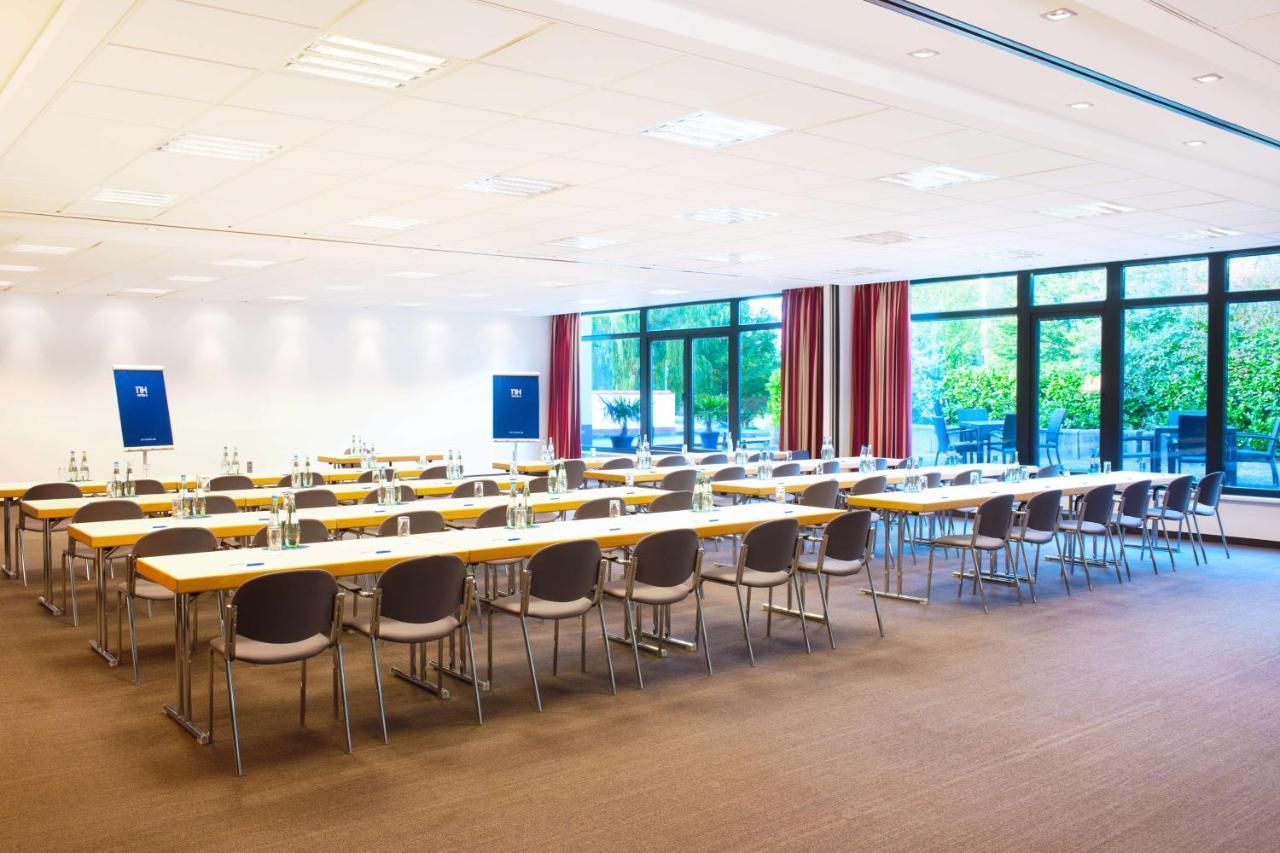 Nh Wiesbaden Bagian luar foto